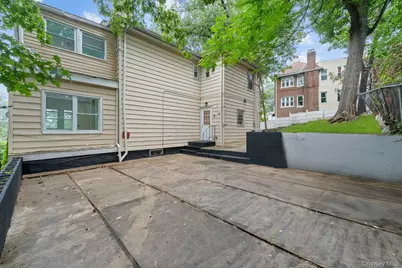 125 Caryl Avenue, Yonkers, NY 10705 - Photo 10