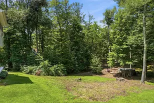 12 Talbot Dr, Pleasant Valley, NY 12569 - Photo 32