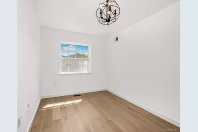 150 Surf Drive #482, Bronx, NY 10473 - Photo 14