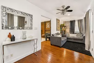 258-10 87th Rd, Floral Park, NY 11001 - Photo 2