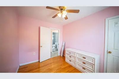 681 Stowe Avenue, Baldwin, NY 11510 - Photo 22