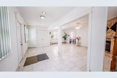 681 Stowe Avenue, Baldwin, NY 11510 - Photo 6