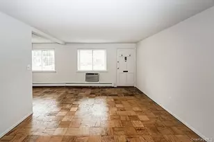 178 Jervis Ave, Farmingdale, NY 11735 - Photo 10