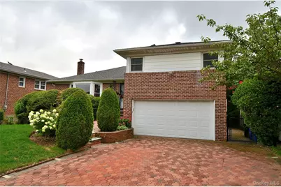 786 E Carl Avenue, Baldwin, NY 11510 - Photo 28
