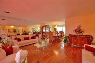 786 E Carl Ave, Baldwin, NY 11510 - Photo 2
