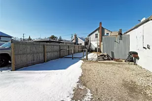 495 Montauk Hwy, East Quogue, NY 11942 - Photo 16