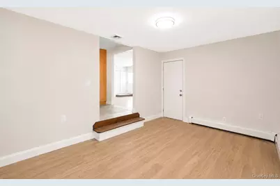 10 Aron Drive, Bohemia, NY 11716 - Photo 14