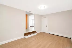 10 Aron Dr, Bohemia, NY 11716 - Photo 14