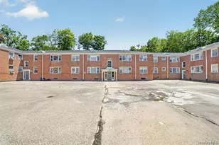 205 W Post Rd, White Plains, NY 10606 - Photo 10