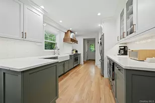 20 Longacre Dr, Huntington, NY 11743 - Photo 8