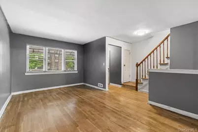 1319 Hicks Street, Bronx, NY 10469 - Photo 6