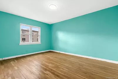 1319 Hicks Street, Bronx, NY 10469 - Photo 14