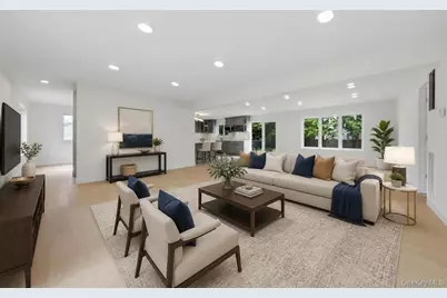 136 Udall Road, West Islip, NY 11795 - Photo 14