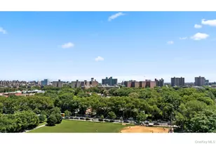 880 Boynton Ave, Bronx, NY 10473 - Photo 16