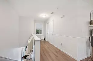 1116 Savoy Dr, Melville, NY 11747 - Photo 18
