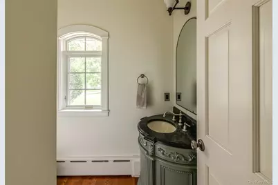 6 Stanford Court, Rhinebeck, NY 12572 - Photo 16