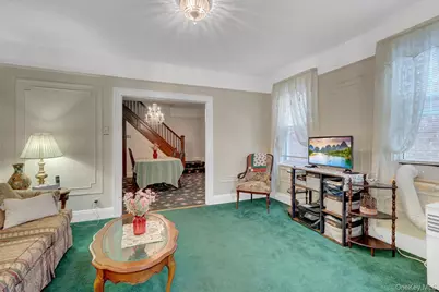 7718 86th Street, Glendale, NY 11385 - Photo 4
