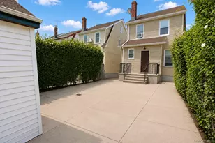 117-27 143rd St, Jamaica, NY 11436 - Photo 20