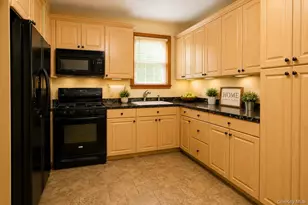 117-27 143rd St, Jamaica, NY 11436 - Photo 6