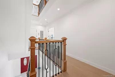 4 Angelas Place #1, Bronx, NY 10465 - Photo 18