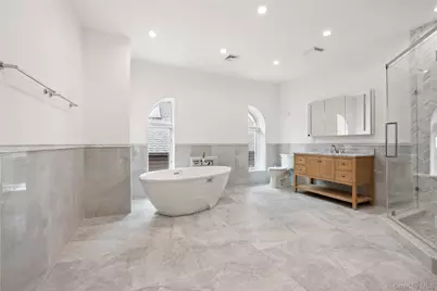 4 Angelas Place #1, Bronx, NY 10465 - Photo 22