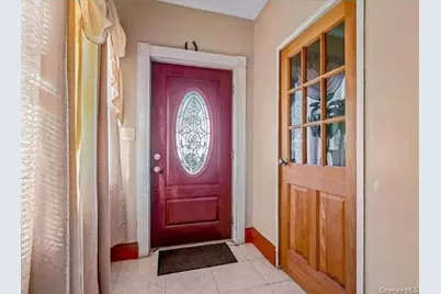 25 Edwards, Valley Stream, NY 11580 - Photo 2