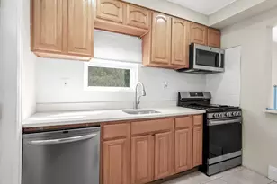 25 Edwards, Valley Stream, NY 11580 - Photo 10