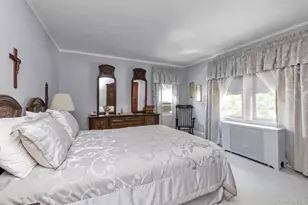 44 Fern St, Floral Park, NY 11001 - Photo 12