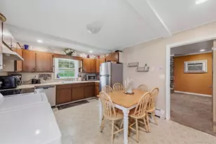 6 Cherry St, Fort Montgomery, NY 10922 - Photo 14