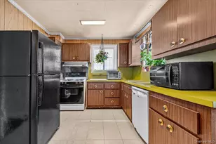 88-32 187th Pl, Hollis, NY 11423 - Photo 10