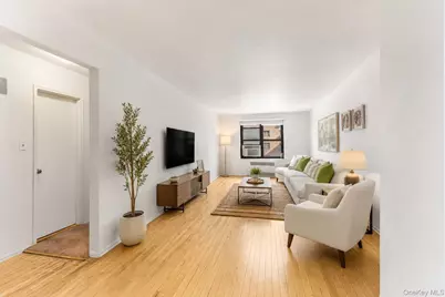 87-40 Francis Lewis Boulevard #42B, Queens Village, NY 11427 - Photo 4