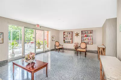 1111 Midland Avenue #4D, Bronxville, NY 10708 - Photo 4