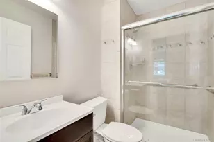 62 Hearthside Dr, Mount Sinai, NY 11766 - Photo 14