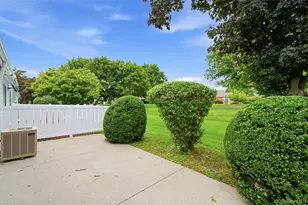 1006 Cabot Path, Saint James, NY 11780 - Photo 18