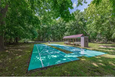 1006 Cabot Path, Saint James, NY 11780 - Photo 30