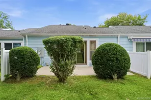 1006 Cabot Path, Saint James, NY 11780 - Photo 22