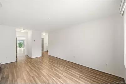 1006 Cabot Path, Saint James, NY 11780 - Photo 14