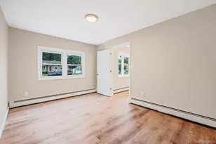 532 French Ave, North Babylon, NY 11703 - Photo 8