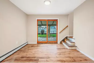 532 French Avenue, North Babylon, NY 11703 - Photo 10