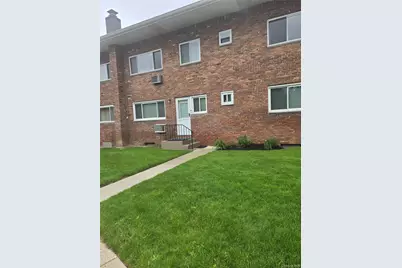 355 Route 111 #19, Smithtown, NY 11787 - Photo 1
