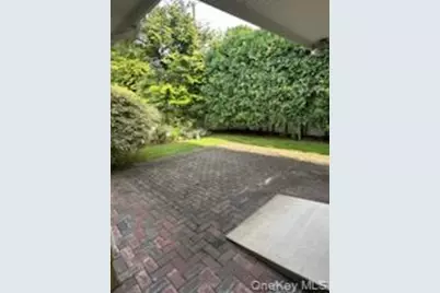98 Wright Road, Rockville Centre, NY 11570 - Photo 20