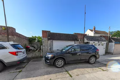 126-12 116th Avenue, Ozone Park, NY 11420 - Photo 6