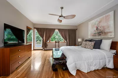 5 Jacquelyn Court, Dix Hills, NY 11746 - Photo 24