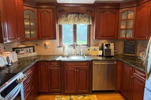 244 Ocean Ave, Massapequa Park, NY 11762 - Photo 6