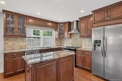 3144 Baisley Avenue, Bronx, NY 10465 - Photo 20