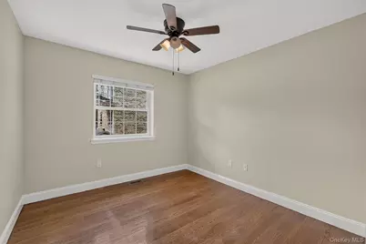 3144 Baisley Avenue, Bronx, NY 10465 - Photo 22