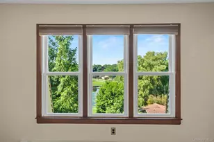 33 Grandview Dr, Mahopac, NY 10541 - Photo 32