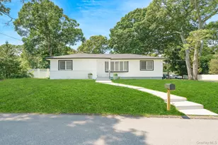 48 Joan Ave, Centereach, NY 11720 - Photo 2