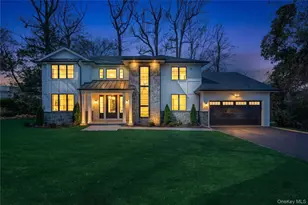 22 Old Field Ln, Great Neck, NY 11020 - Photo 2