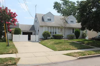 120 N Terrace Place, Valley Stream, NY 11580 - Photo 1